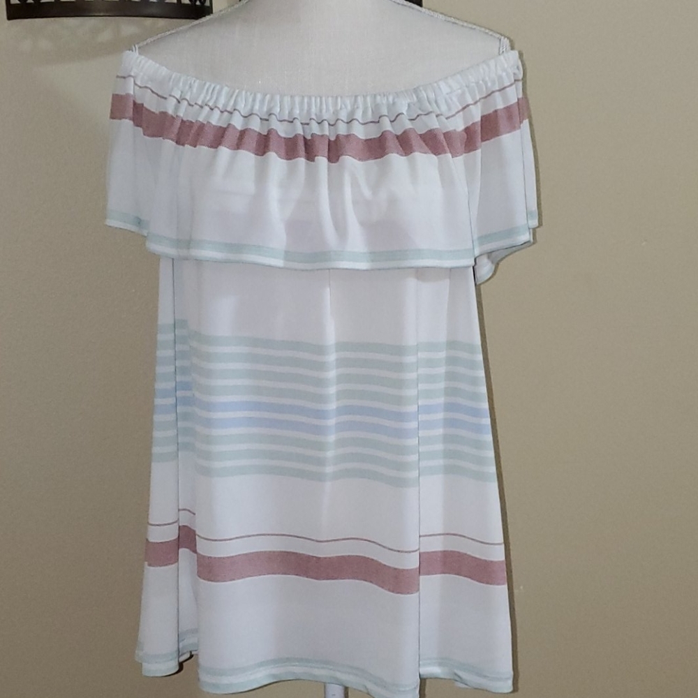Maurices off the Shoulder Top - Picture 2 of 7
